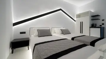 DIVELIA HOTEL