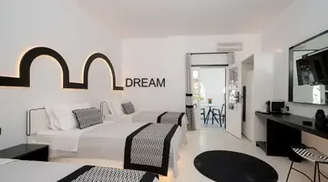 Divelia Hotel