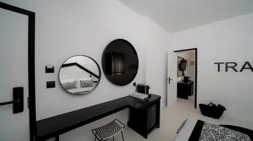 DIVELIA HOTEL