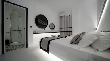 Divelia Hotel