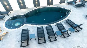 Divelia Hotel