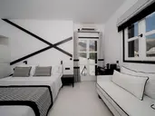 Divelia Hotel