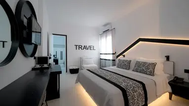 Divelia Hotel