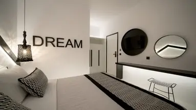Divelia Hotel