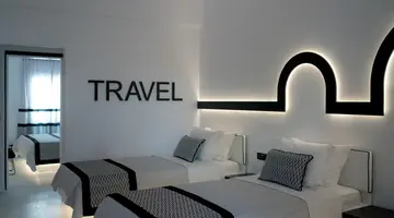 Divelia Hotel