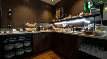 Divina Luxury Hotel