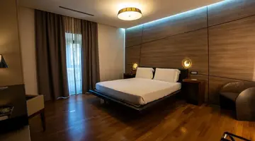 Divina Luxury Hotel