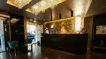 Divina Luxury Hotel