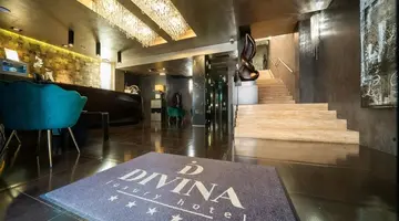 Divina Luxury Hotel