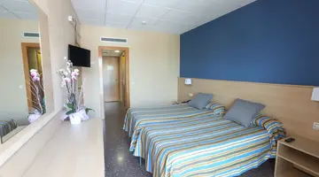 DJ RESORT Paryż i Cinque Terre ALL INCL.