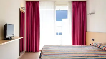 DJ RESORT Paryż i Cinque Terre ALL INCL.