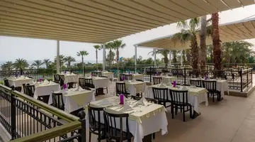 DOBEDAN BEACH RESORT COMFORT