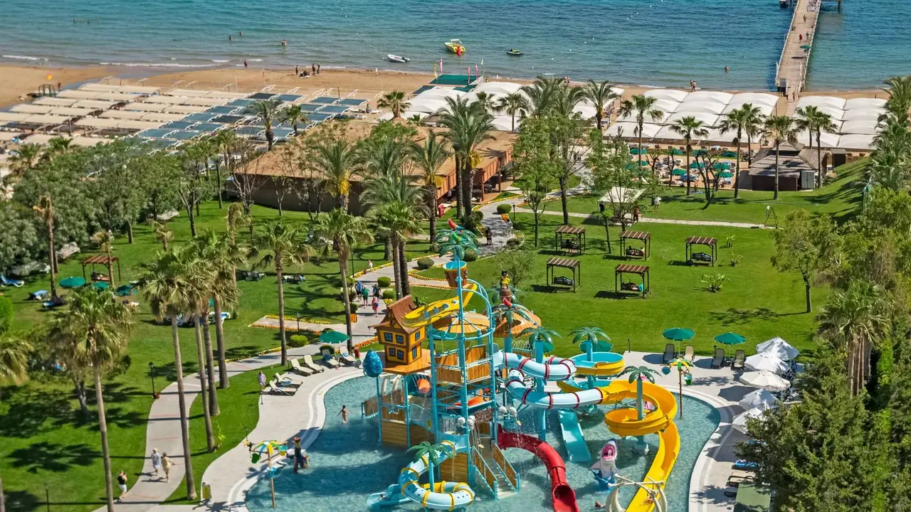 DOBEDAN BEACH RESORT COMFORT