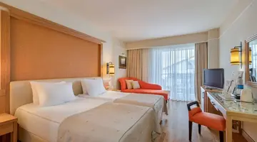 DOBEDAN BEACH RESORT COMFORT