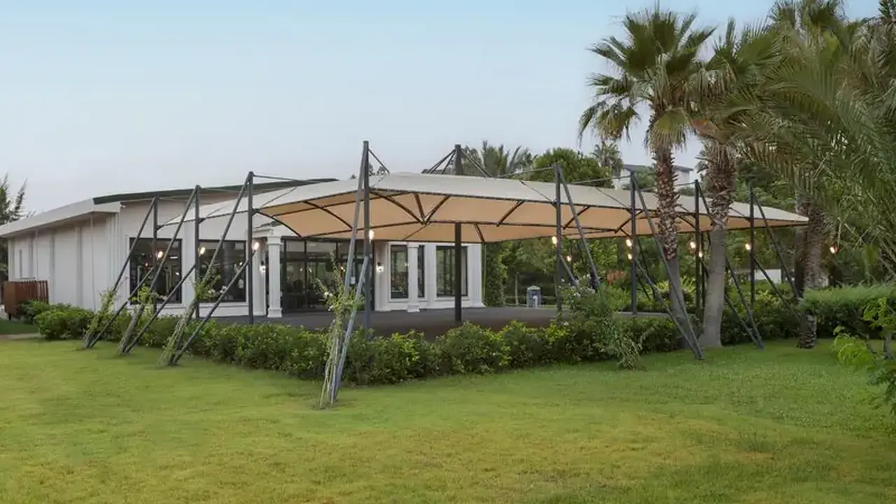 Dobedan World Palace (ex. Alva Donna World Palace)
