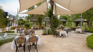 Dobedan World Palace (ex. Alva Donna World Palace)