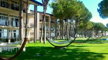 Dobedan World Palace Hotel Ex Brand Al