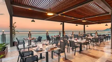 Dobedan World Palace Hotel Ex Brand Al
