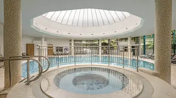 DOBEDAN WORLD PALACE