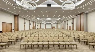 DOBEDAN WORLD PALACE