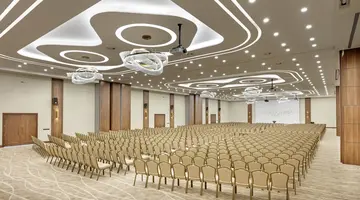 DOBEDAN WORLD PALACE