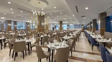 DOBEDAN WORLD PALACE