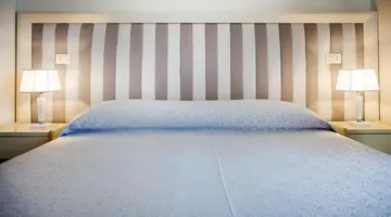 DOGE HOTEL