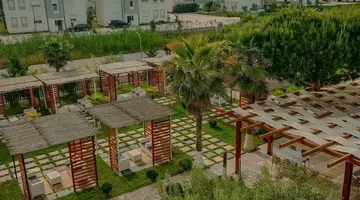Dolanit Hotels Lalez