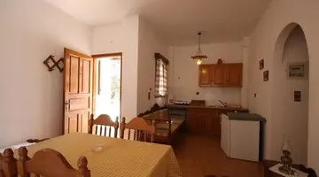 Dolphins Apartments