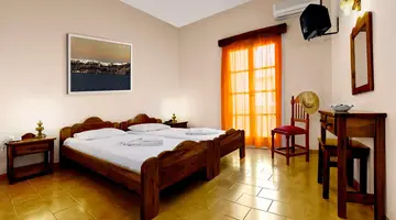 Dolphins Apartments