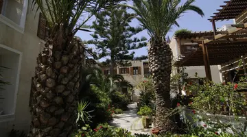 DOLPHINS APARTMENTS