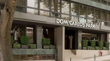 Dom Carlos Park