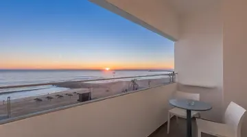 Dom José Beach Hotel