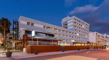 Dom José Beach Hotel