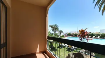 Dom Pedro Garajau Madeira
