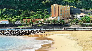Dom Pedro Madeira Ocean Beach