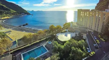 Dom Pedro Madeira Ocean Beach