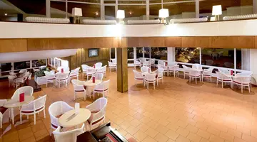 Dom Pedro Madeira Ocean Beach