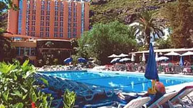Dom Pedro Madeira