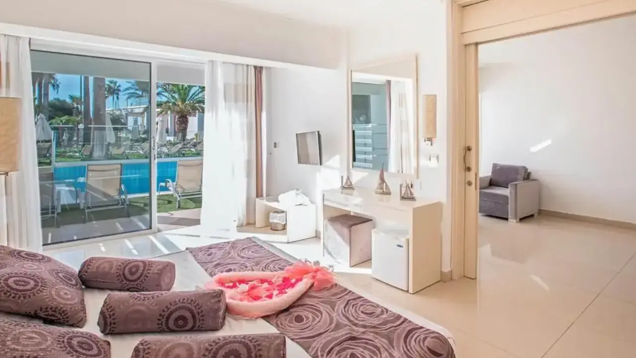 DOME BEACH HOTEL AND RESORT
