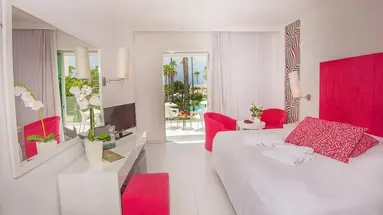 Dome Beach Hotel