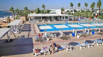 Dome Beach Hotel