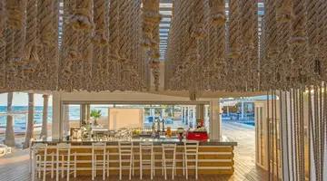 Dome Beach Marina Hotel & Resort