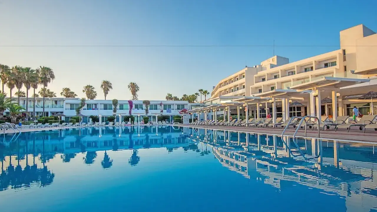 Dome Beach Marina Hotel & Resort
