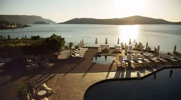 DOMES AULUS ELOUNDA CURIO COLLECTION BY HILTON