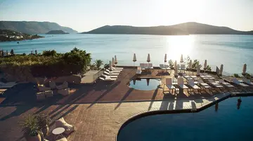 DOMES AULUS ELOUNDA CURIO COLLECTION BY HILTON