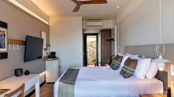 DOMES AULUS ELOUNDA CURIO COLLECTION BY HILTON
