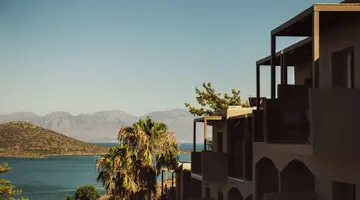 DOMES AULUS ELOUNDA CURIO COLLECTION BY HILTON