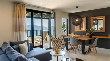 DOMES AULUS ELOUNDA, CURIO COLLECTION BY HILTON