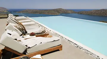 DOMES AULUS ELOUNDA, CURIO COLLECTION BY HILTON